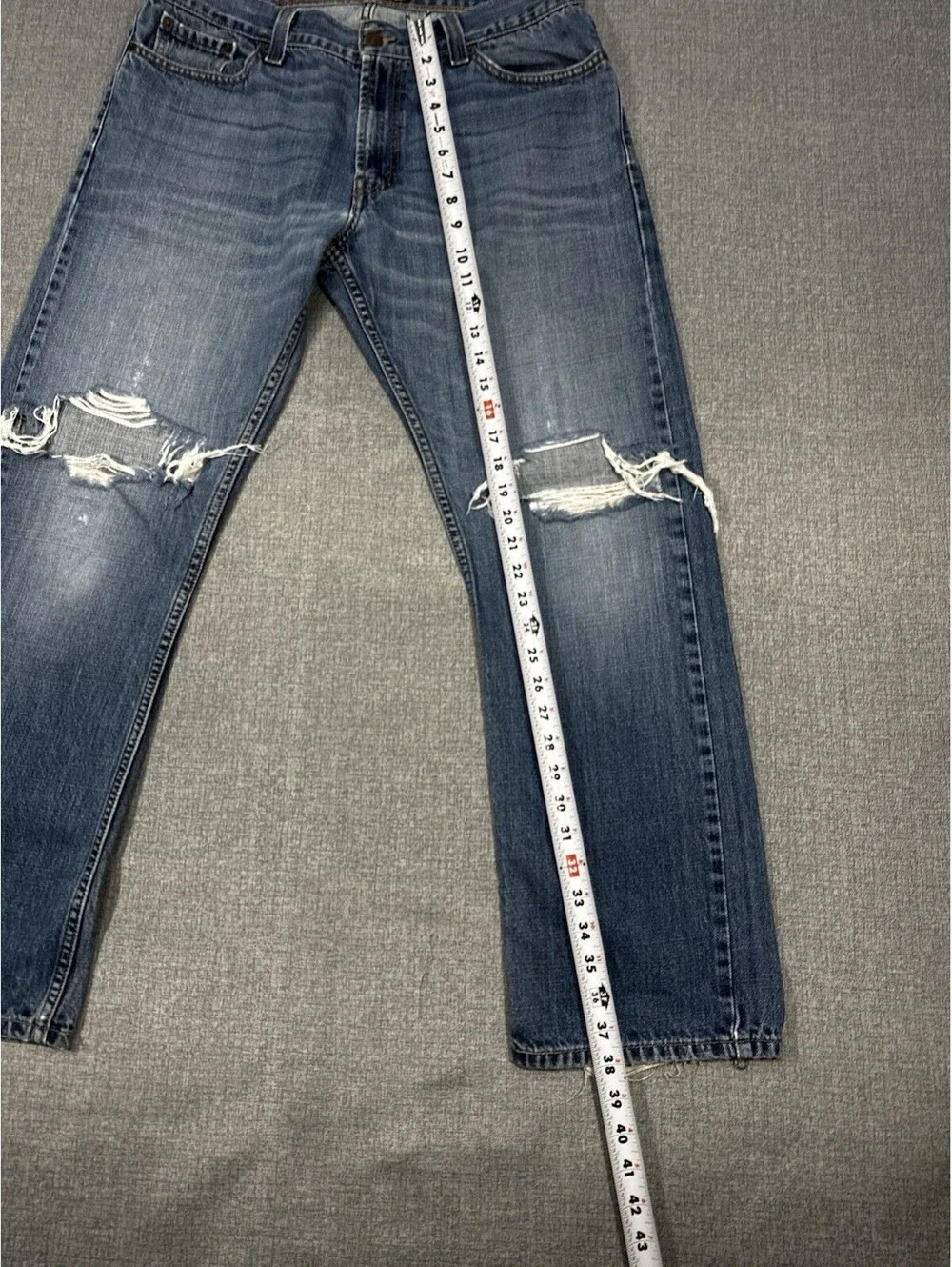 Levi’s 514 Slim Straight Jeans Men’s 34x28 Blue Distressed Knee Cotton Denim